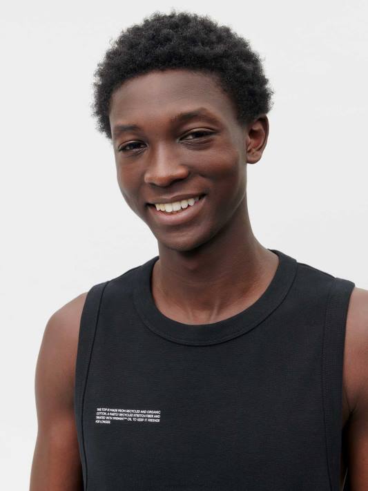 tílko z recyklované bavlny R6FH512 Černá oblečení Pangaia muži