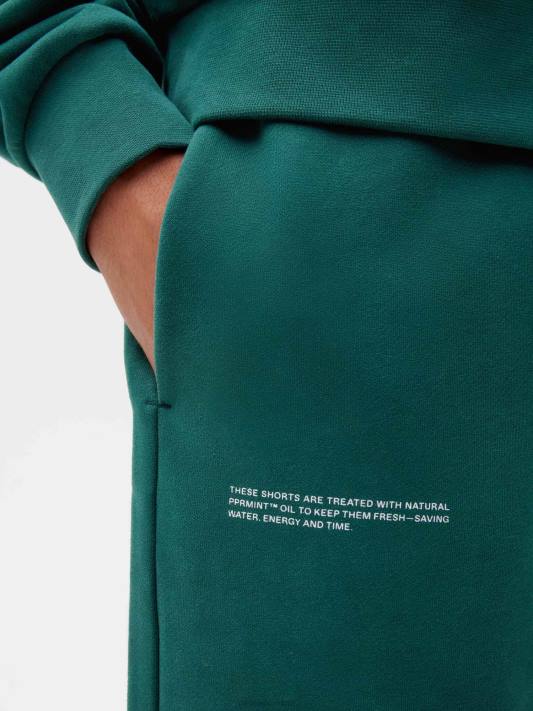 365 dlouhé šortky R6FH270 olistění zelené oblečení Pangaia ženy