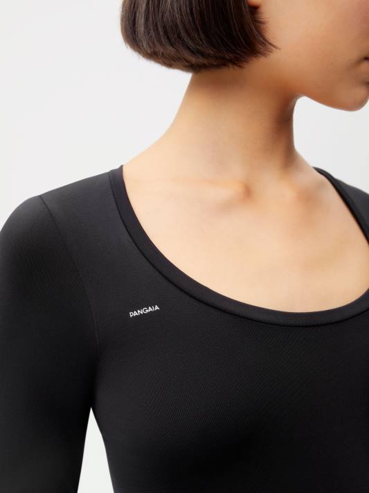 motion top s dlouhým rukávem R6FH147 Černá oblečení Pangaia ženy